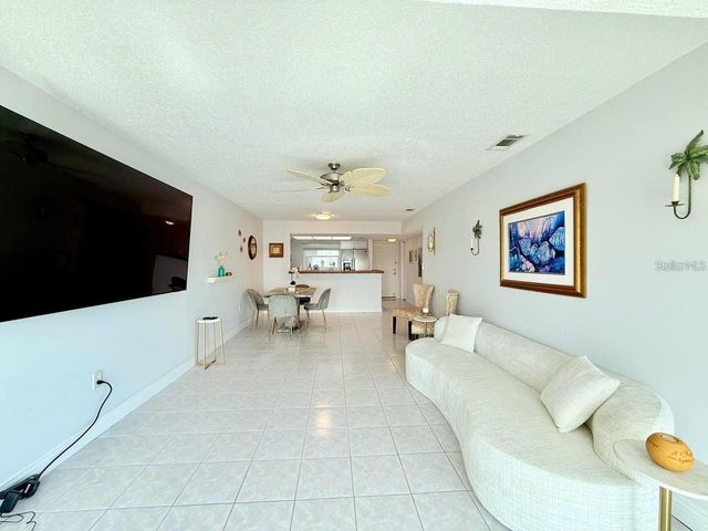 19029 US HIGHWAY 19 N 8-31, Clearwater, FL 33764