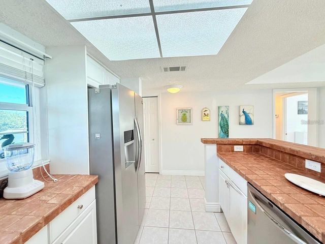 19029 US HIGHWAY 19 N 8-31, Clearwater, FL 33764