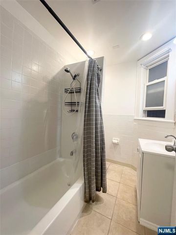 148 Midland Avenue 2, Kearny, NJ 07032