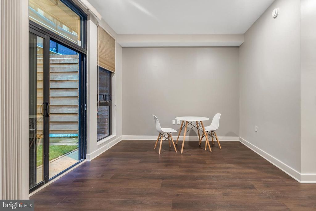 Image 11 of property listing at 1320 FENWICK LN #7, Silver Spring, MD 20910