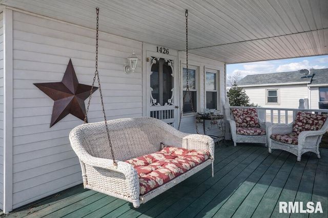 1426 N MAIN Street, Lewistown, IL 61542