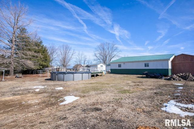 1426 N MAIN Street, Lewistown, IL 61542