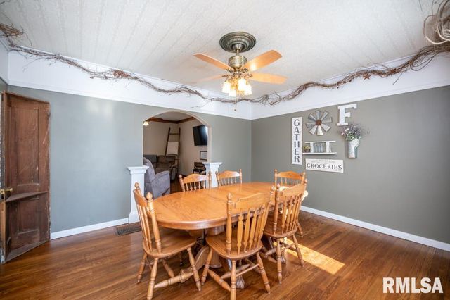 1426 N MAIN Street, Lewistown, IL 61542