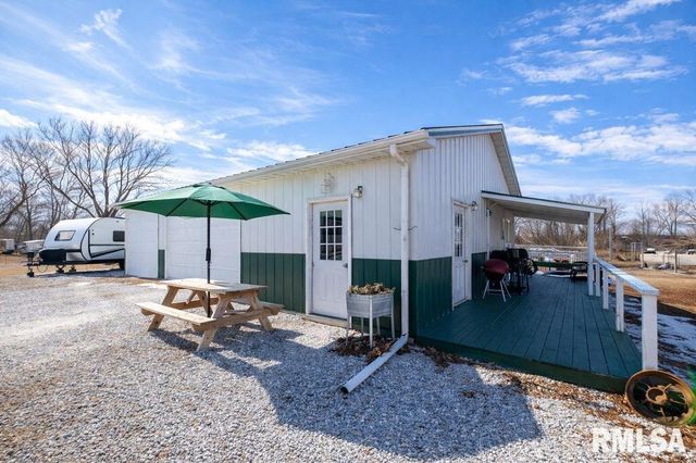 1426 N MAIN Street, Lewistown, IL 61542