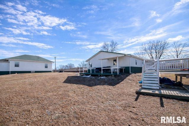 1426 N MAIN Street, Lewistown, IL 61542