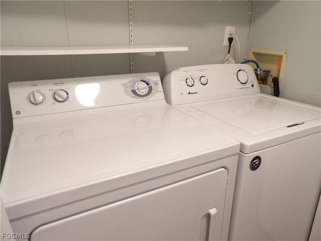 113 Lantern LN, North Fort Myers, FL 33917