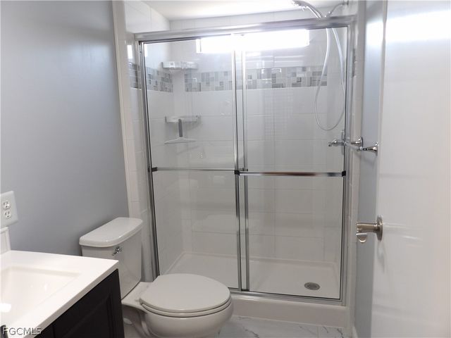 113 Lantern LN, North Fort Myers, FL 33917