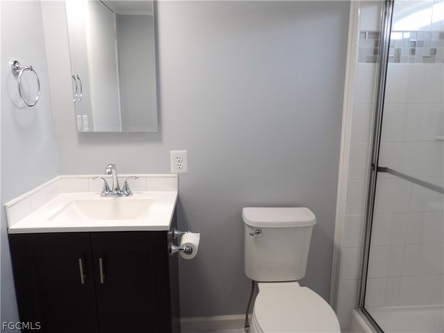 113 Lantern LN, North Fort Myers, FL 33917