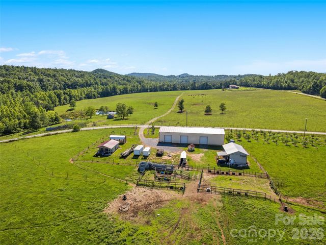 1418 Landis Lane, Nebo, NC 28761