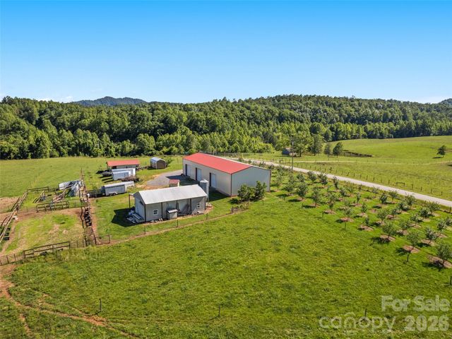 1418 Landis Lane, Nebo, NC 28761