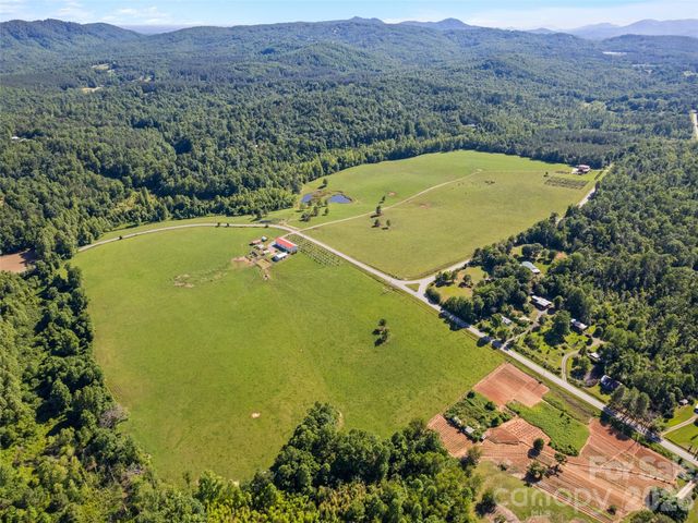 1418 Landis Lane, Nebo, NC 28761