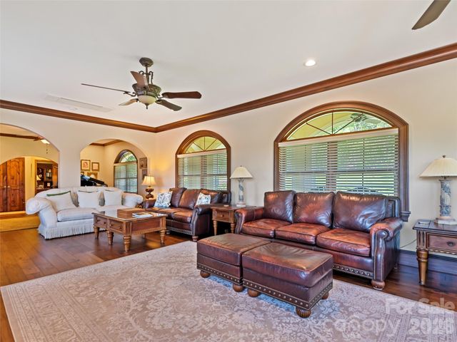1418 Landis Lane, Nebo, NC 28761