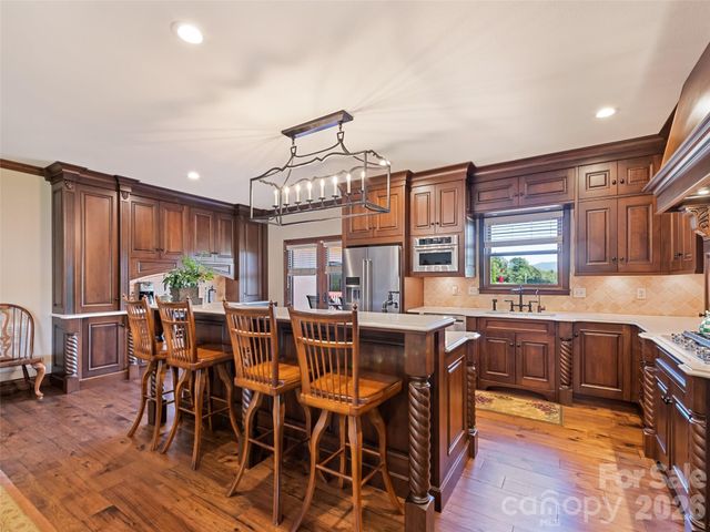 1418 Landis Lane, Nebo, NC 28761