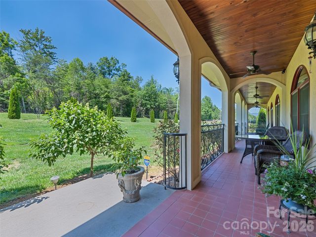 1418 Landis Lane, Nebo, NC 28761