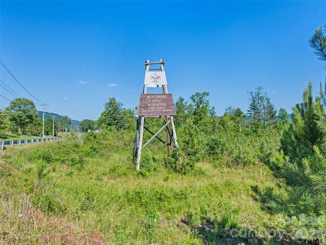 1418 Landis Lane, Nebo, NC 28761