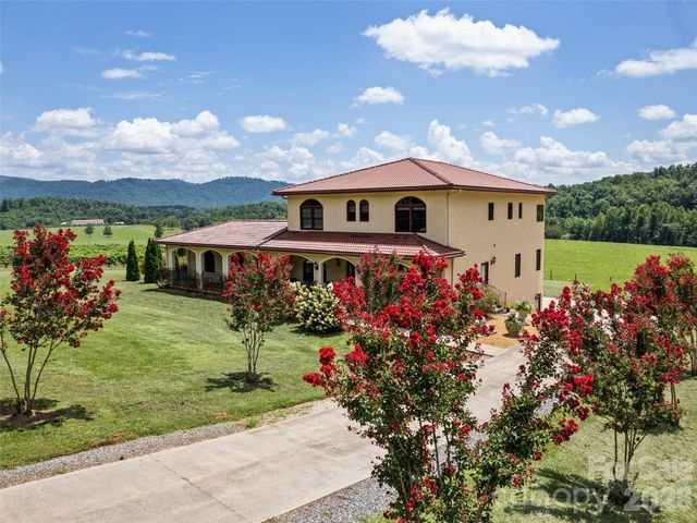 1418 Landis Lane, Nebo, NC 28761