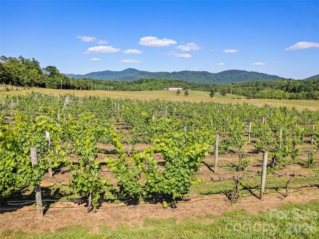 1418 Landis Lane, Nebo, NC 28761
