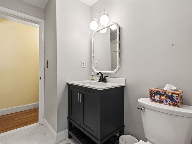14 Running Brook Cir, Ashland, MA 01721