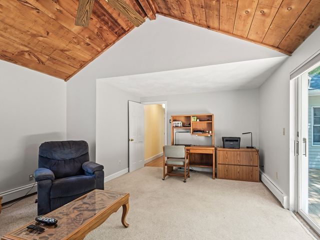 14 Running Brook Cir, Ashland, MA 01721