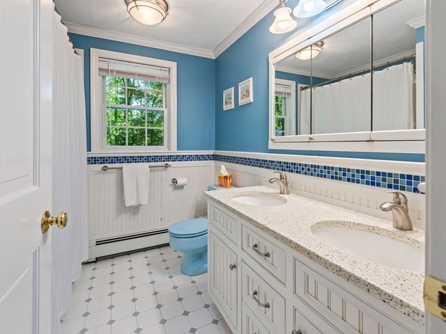 14 Running Brook Cir, Ashland, MA 01721