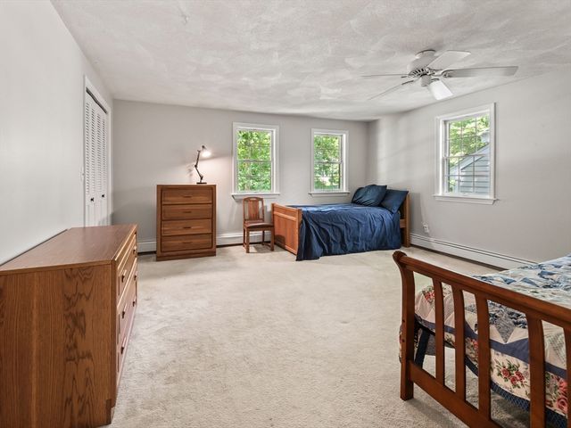 14 Running Brook Cir, Ashland, MA 01721