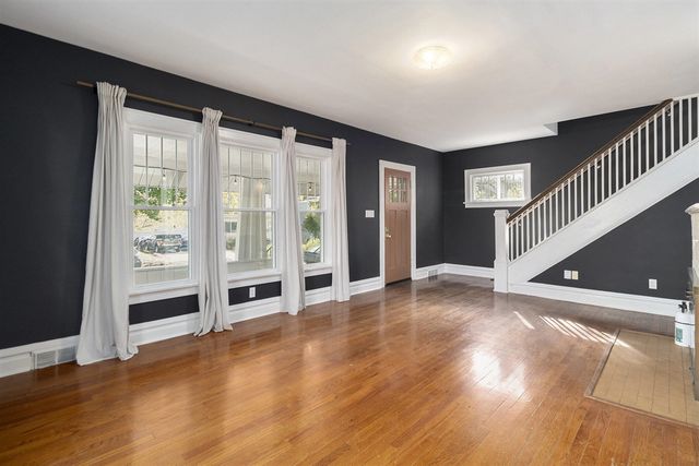 1914 Brentwood Avenue, Kalamazoo, MI 49008