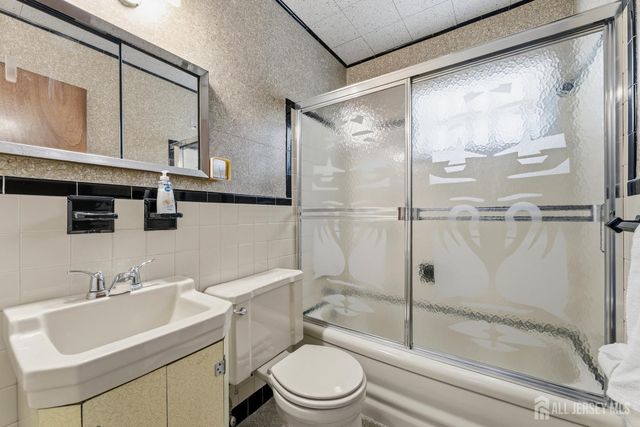 61 Athens Avenue, Old Bridge, NJ 08879