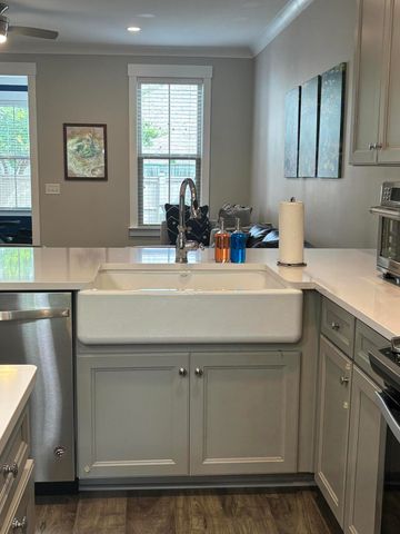 224 Oak Park Street, Summerville, SC 29486