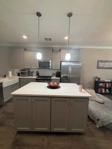 224 Oak Park Street, Summerville, SC 29486