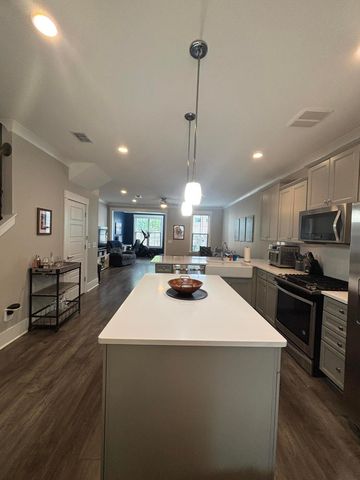 224 Oak Park Street, Summerville, SC 29486