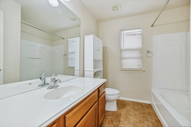 11930 Edward Conrad, San Antonio, TX 78253