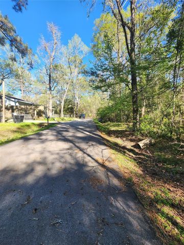 228 Holly Street, Huffman, TX 77336