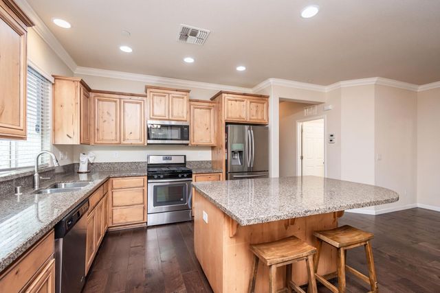 3537 Trentino St, Roseville, CA 95747