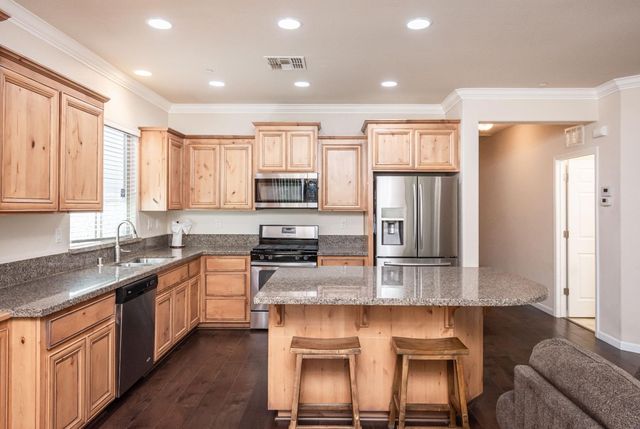 3537 Trentino St, Roseville, CA 95747