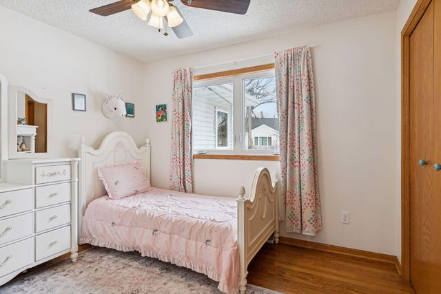 924 Marlboro Court NE, Spring Lake Park, MN 55432