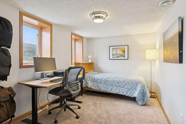 924 Marlboro Court NE, Spring Lake Park, MN 55432