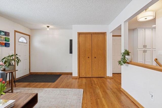 924 Marlboro Court NE, Spring Lake Park, MN 55432