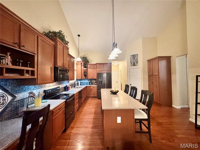 1140 Water View Lane, O'fallon, MO 63366