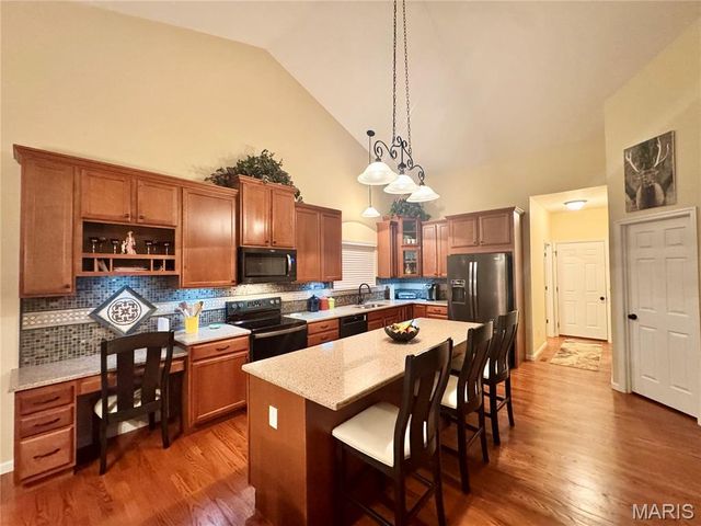 1140 Water View Lane, O'fallon, MO 63366