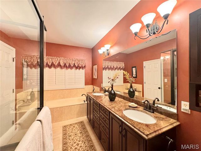 1140 Water View Lane, O'fallon, MO 63366