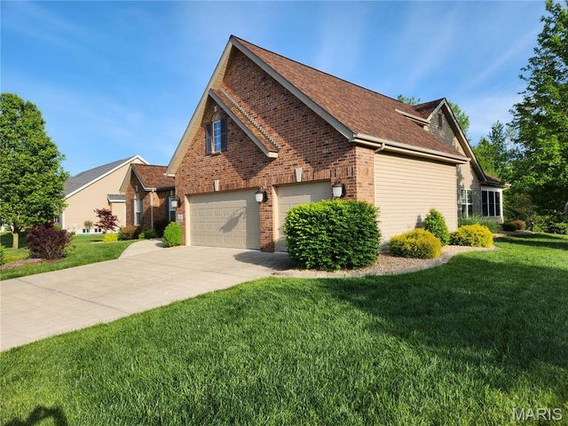 1140 Water View Lane, O'fallon, MO 63366