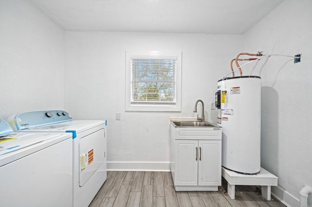 4611 Idaho Street, Houston, TX 77021