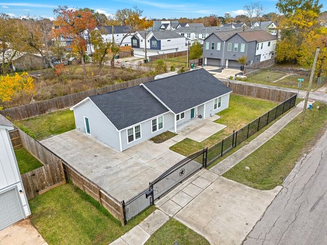 4611 Idaho Street, Houston, TX 77021
