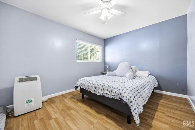 2617 College Avenue, Bakersfield, CA 93306