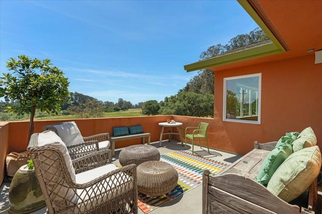100 Mentel Avenue, Santa Cruz, CA 95062