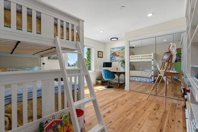 100 Mentel Avenue, Santa Cruz, CA 95062
