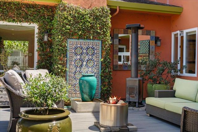 100 Mentel Avenue, Santa Cruz, CA 95062