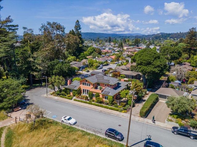 100 Mentel Avenue, Santa Cruz, CA 95062