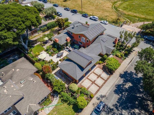 100 Mentel Avenue, Santa Cruz, CA 95062