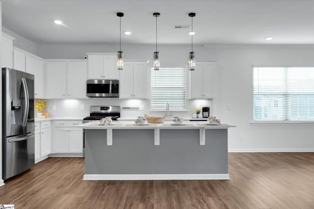 209 Grassy Creek Way, Pendleton, SC 29670